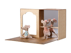 45391 17510500 Maileg Ballet mice in dance studio, Little sister and brother 17-5105-00.jpg