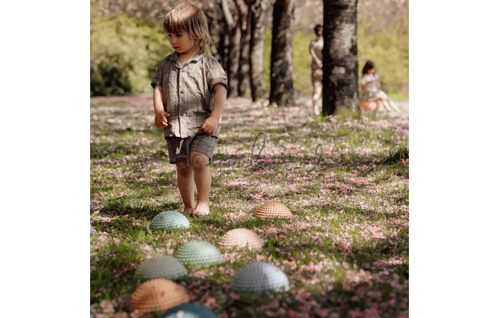 Set van 4 SENSORY STONES / ZONSOPGANG diam.16cm Set van 4 SENSORY STONES / ZONSOPGANG diam.16cm