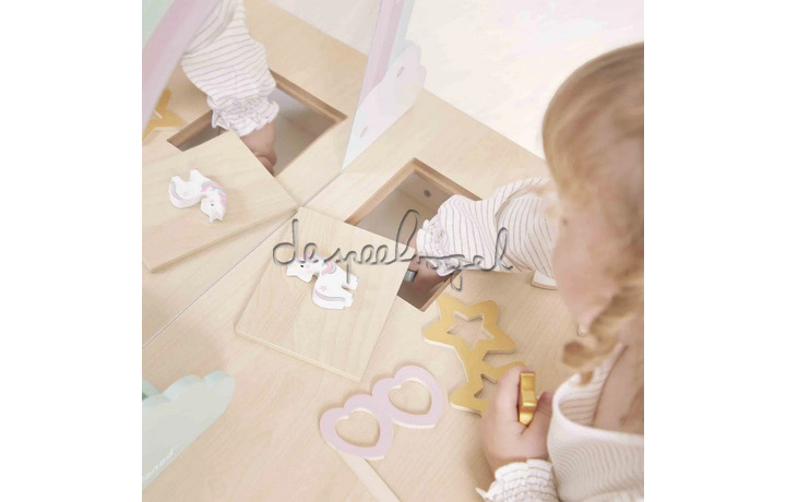 J06464 Eenhoorn - Kaptafel J06464 Eenhoorn - Kaptafel