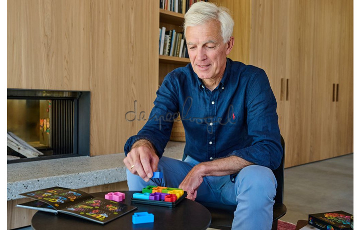 SG 312 IQ Deluxe Square SG 312 IQ Deluxe Square