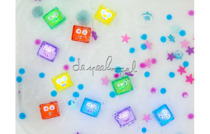 Glopals Light up cubes - 4st Blair -blue Glopals Light up cubes - 4st Blair -blue