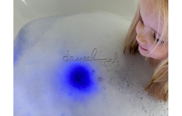 Glopals Light up cubes - 4st Blair -blue Glopals Light up cubes - 4st Blair -blue