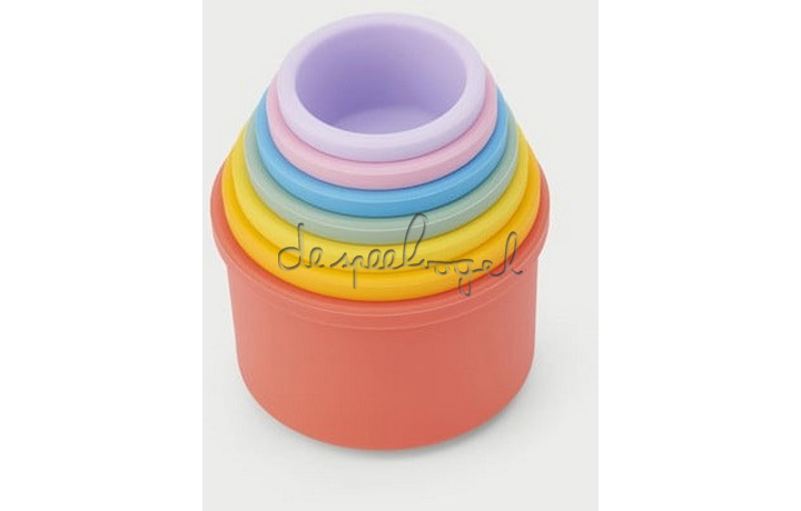 54547 Tickit Silisoft Ronde Stapelbekers (Regenboog) - Pk7 54547 Tickit Silisoft Ronde Stapelbekers (Regenboog) - Pk7
