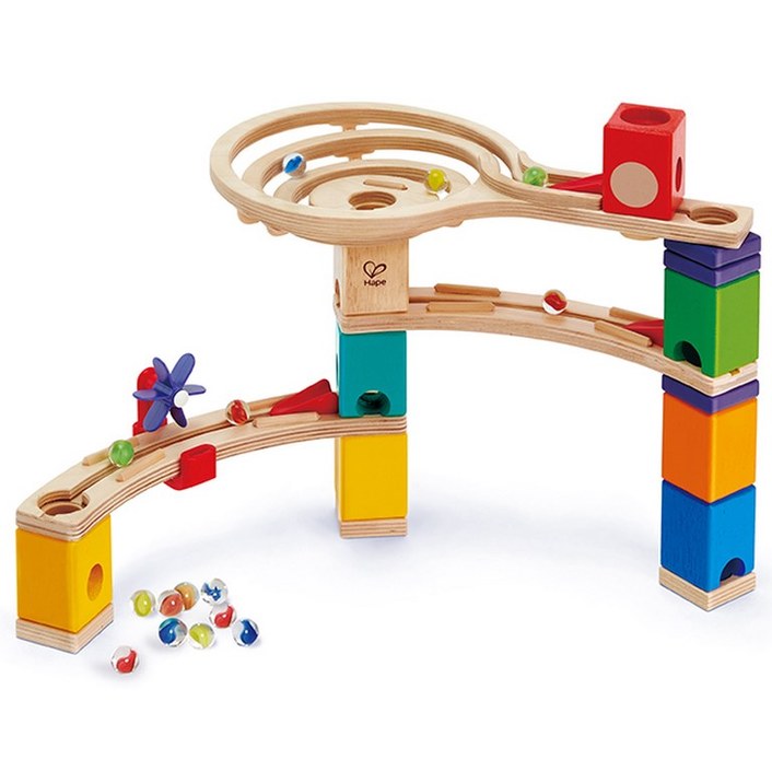 <span class="brand-primary">Ravensburger</span>